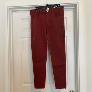 American Eagle burgundy skinny jeans, sz 14